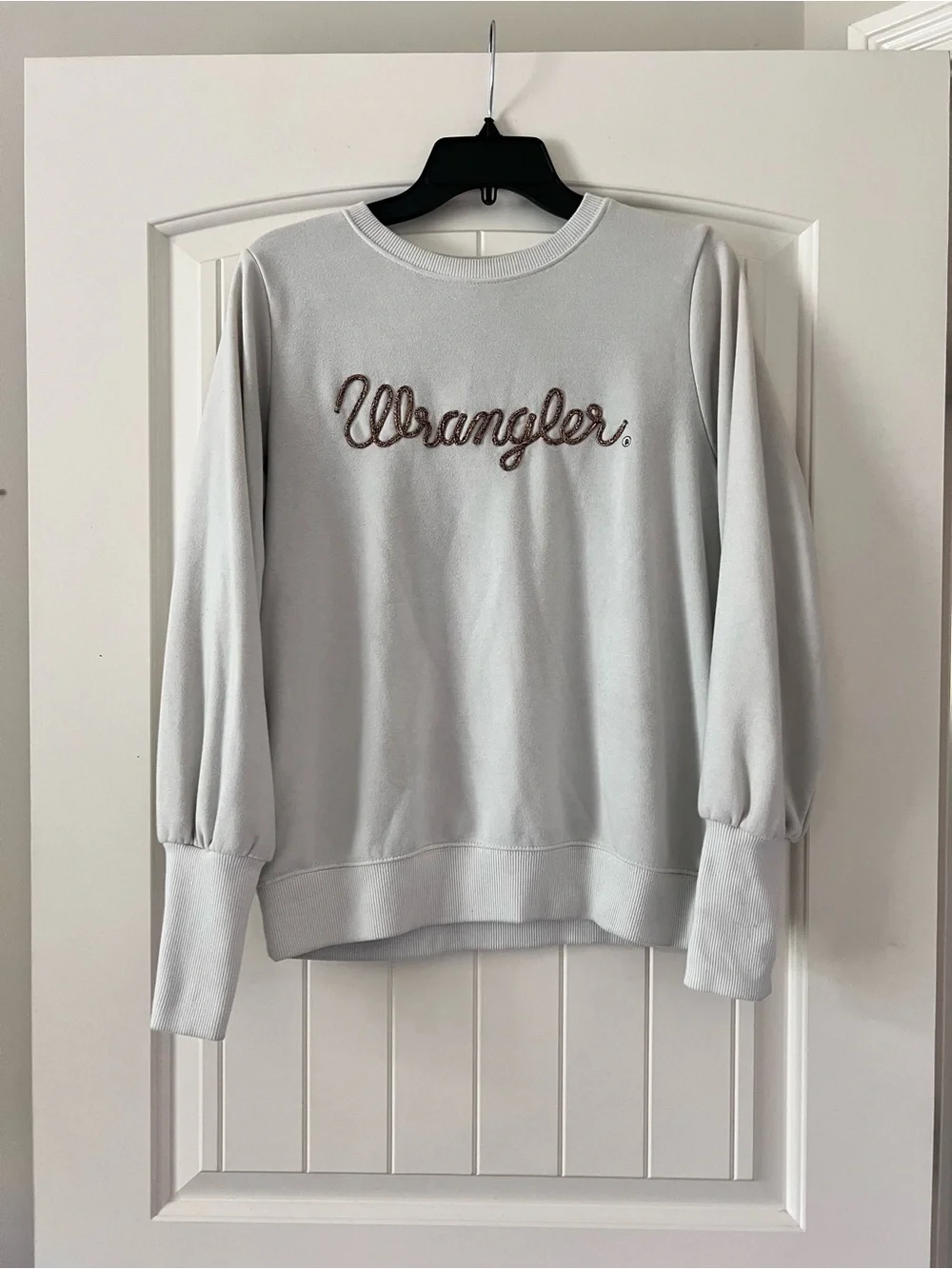 Wrangler Ladies Retro Size Medium Vintage White Vintage Crew Sweater sweatshirt - Picture 1 of 7